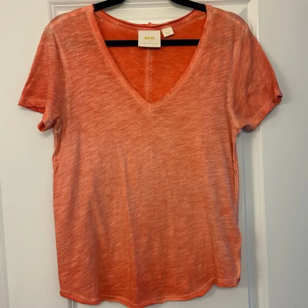 ANTHROPOLOGIE MAEVE Raw Edge Exposed Seam Washed Out V Neck Tee Coral Orange Sml